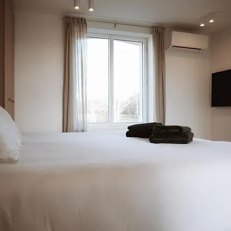 Villa Demeure D'exception à La Campagne, 1h15 De Paris, Padel&piscine